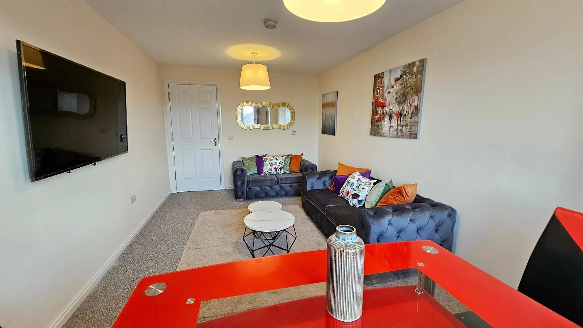 アパート 2 Bed Apt, 4 Beds With Parking エディンバラ イギリス